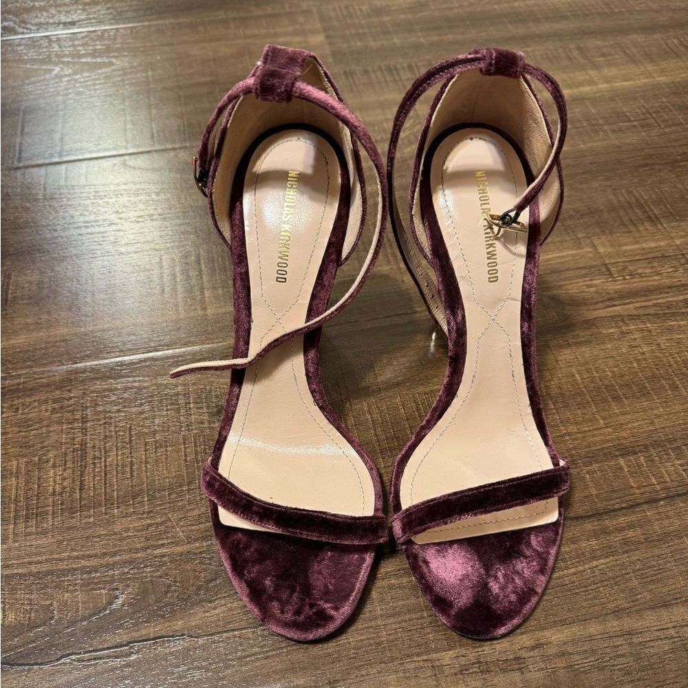 Purple velvet pearl heels - Picture 2 of 6